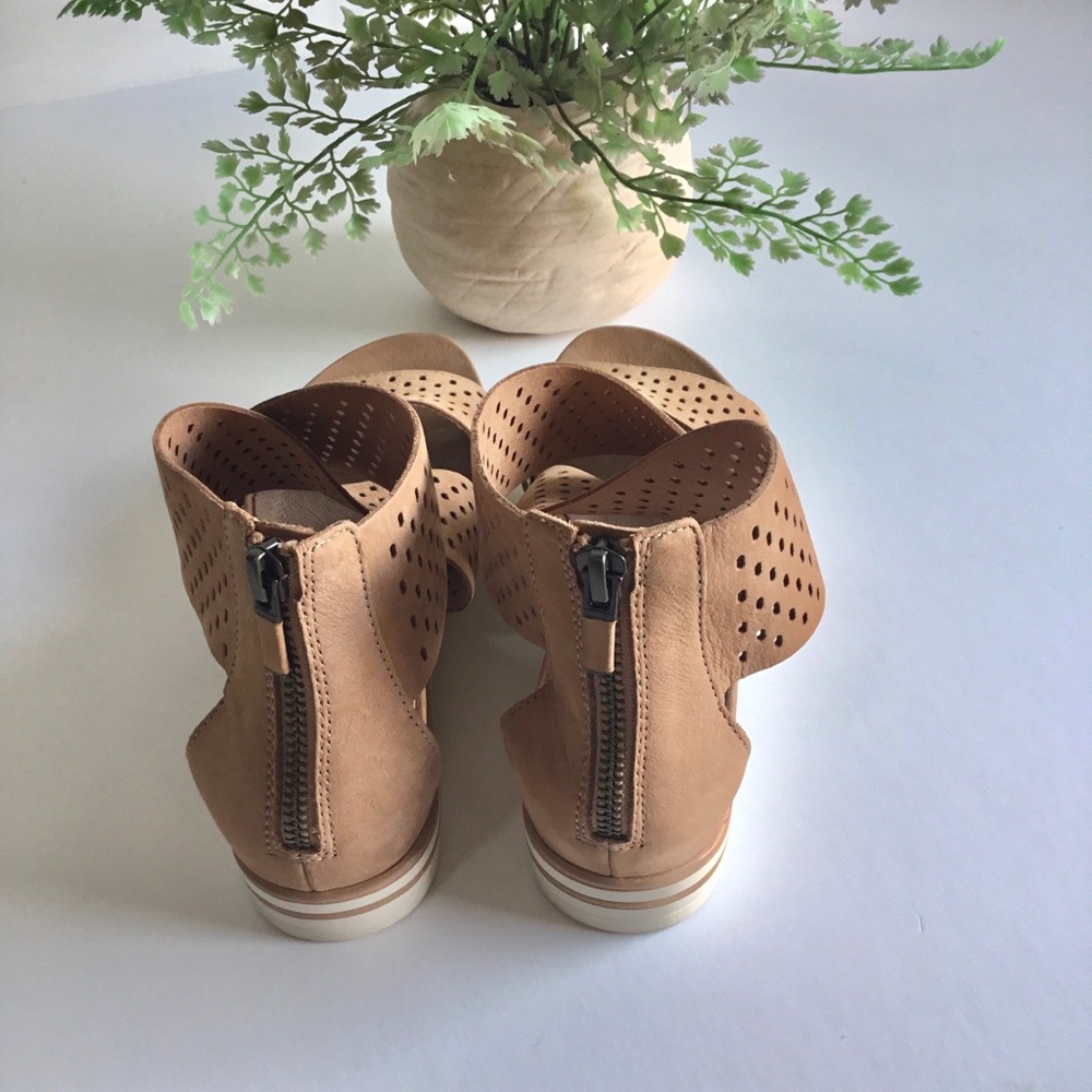 NWOT Eileen Fisher Sandal Size 6 - Picture 6 of 6